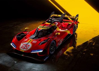 Ferrari efsanevi yarış aktifliğine geri dönüyor!